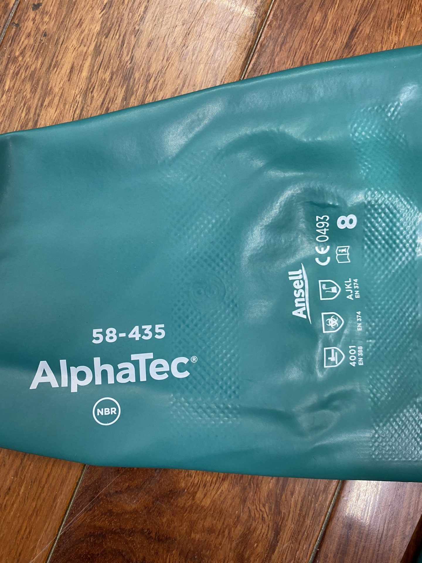 Găng tay chống hóa chất Ansell Alphatec 58 435 - 584351 1