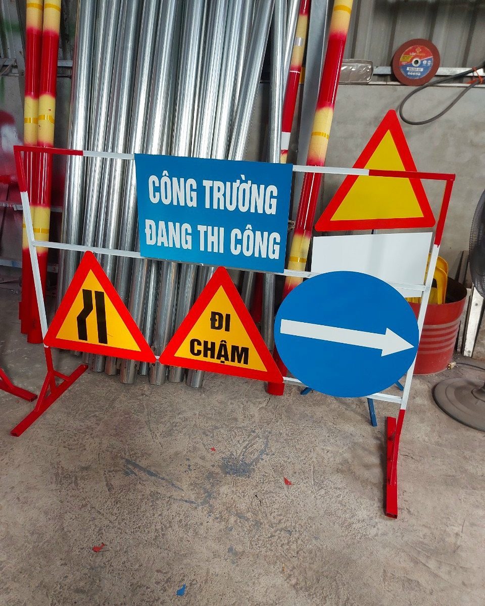 Hàng rào sắt 1m2x1m6 sản phẩm tự công ty sản xuất đảm bảo chất lượng - hrctr