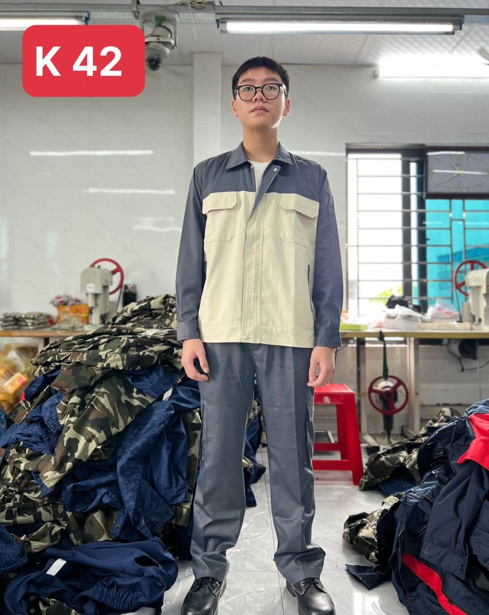 Bộ quần áo kaki liên doanh hàn quốc phối kem viền xám kéo khóa chất đẹp - qaoxam