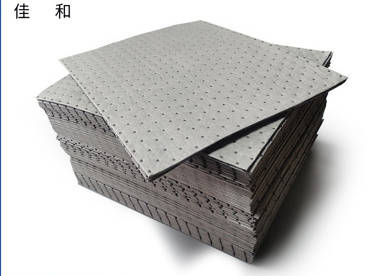 Tấm bông thấm dầu xử lý ô nhiễm dầu công nghiệp, nỉ thấm dầu, ô nhiễm dầu công nghiệp xử lý khẩn cấp sự cố tràn dầu, tấm bông thấm dầu - tam tham dau mau den 1