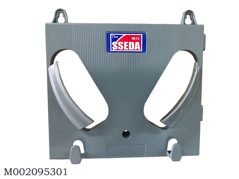 Giá đựng mũ bảo hộ lao động treo tường - gia treo
