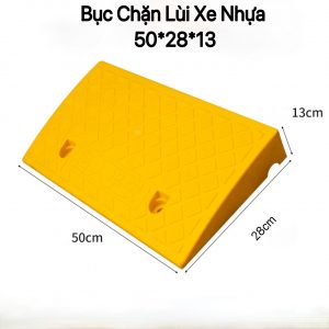Bậc dốc nhựa kích thước 50*28*13cm bục lên xuống vỉa hè cho xe ô tô, xe máy nhựa đệm cao su tam giác chắc chắn - z4977091704767 71b94d233a12540332d307ac9d22f737