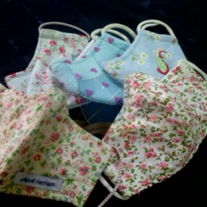1356583973 467733484 3 phan phoi khau trang 3 lop mau sac da dang gia sieu re Quan ao1 1