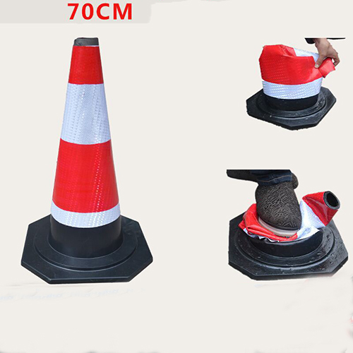 Cọc tiêu giao thông nhựa giá rẻ: lựa chọn bền cho nhà thầu