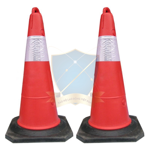 Cọc tiêu nhựa: So sánh nhanh và mẹo chọn cho biển báo